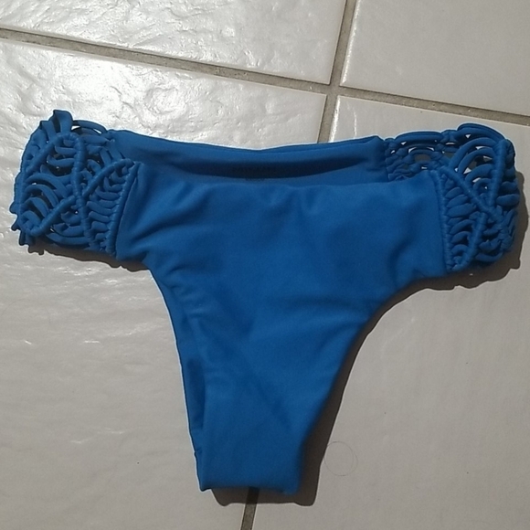 💕MIKOH💕 Macrame Bikini ~ Waimea Woven Halter Top XL & Cayman Bottoms M NWT - Picture 15 of 16